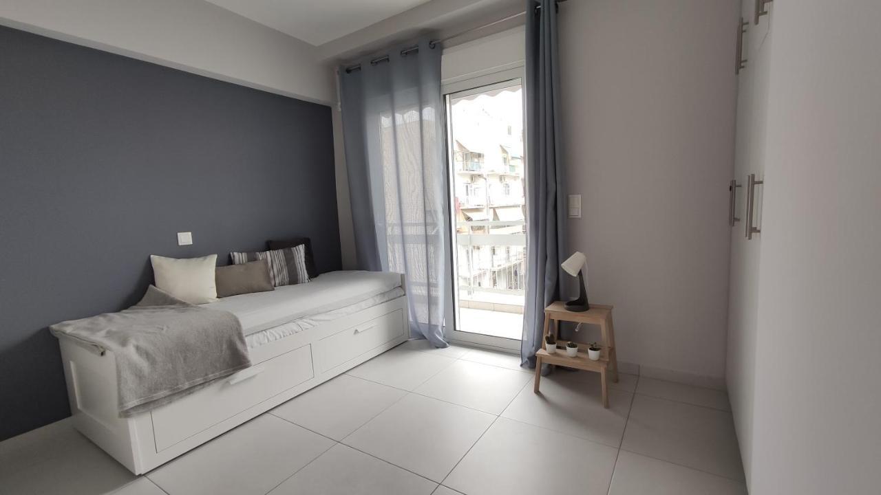 Two Bedroom Apartment In Athén Kültér fotó